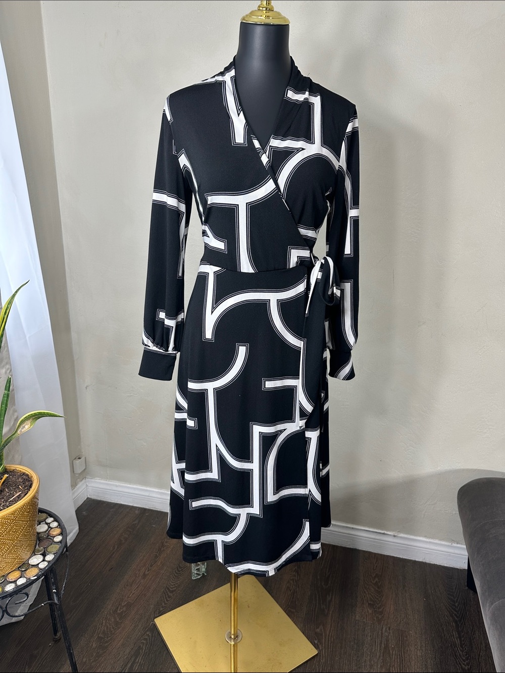 H&M Black and White Geometric Wrap Midi Dress